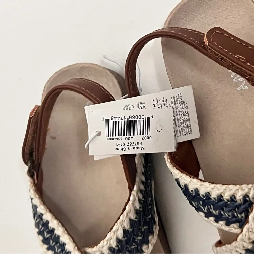 Old Navy Mixed Material Girls Cross-Strap Sandals Sz 7